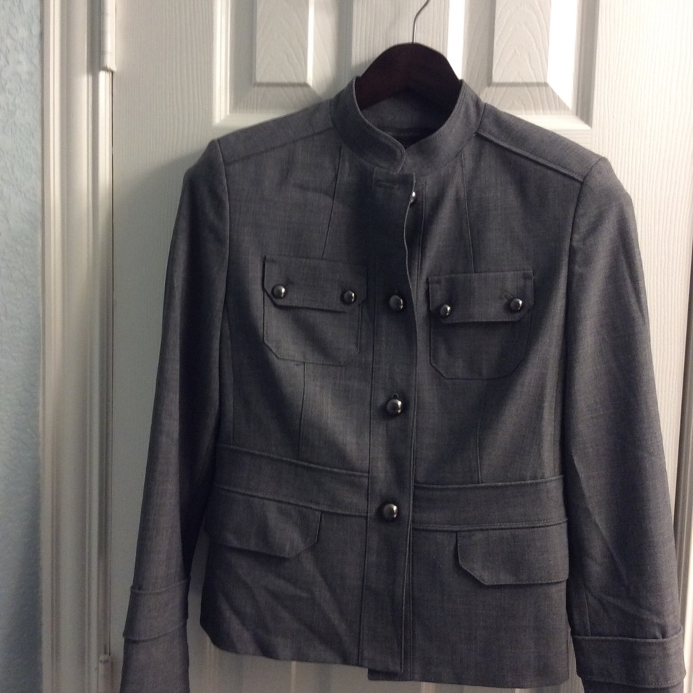 Two piece suit.Jacket size 4 and slacks size 6